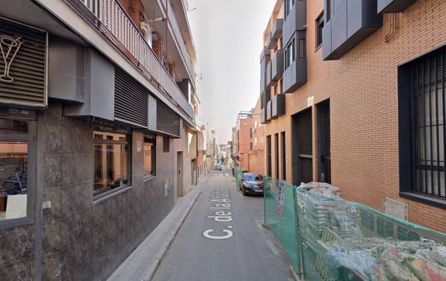 Piso en Venta en Valdeacederas