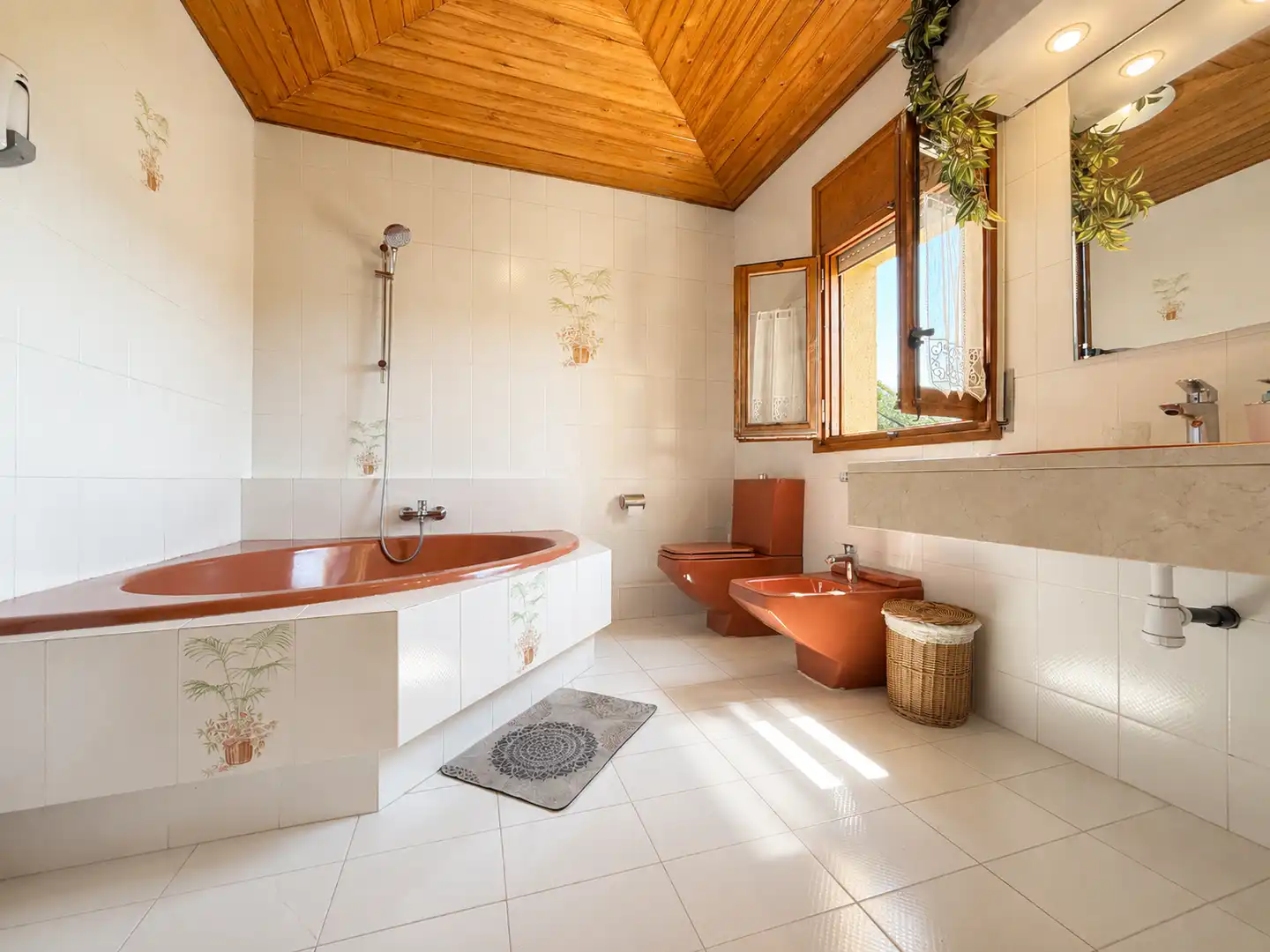 Baño de Piso en venta en Tavèrnoles con Calefacción