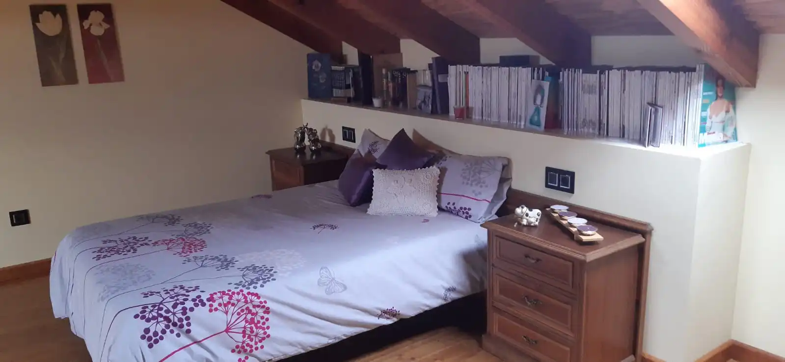 Dormitori de Casa o xalet de lloguer en Onzonilla amb Jardí privat, Parquet i Moblat