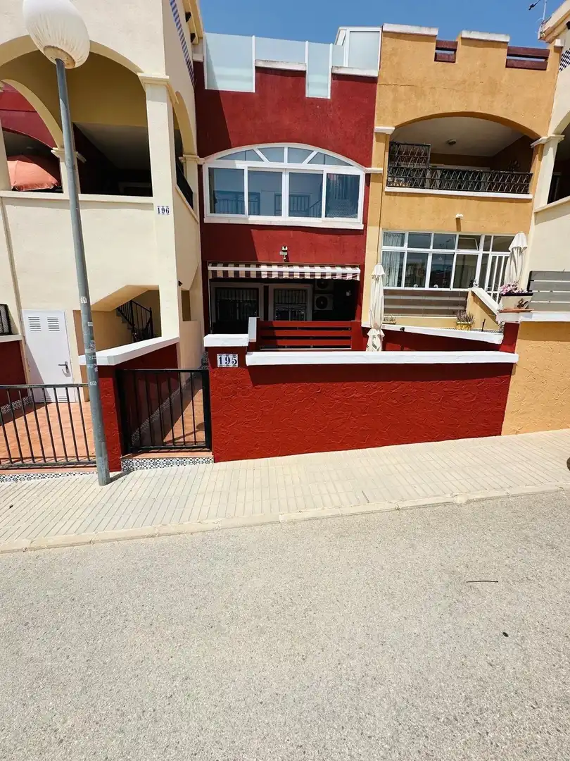 Casa con piscina in vendita a N/A