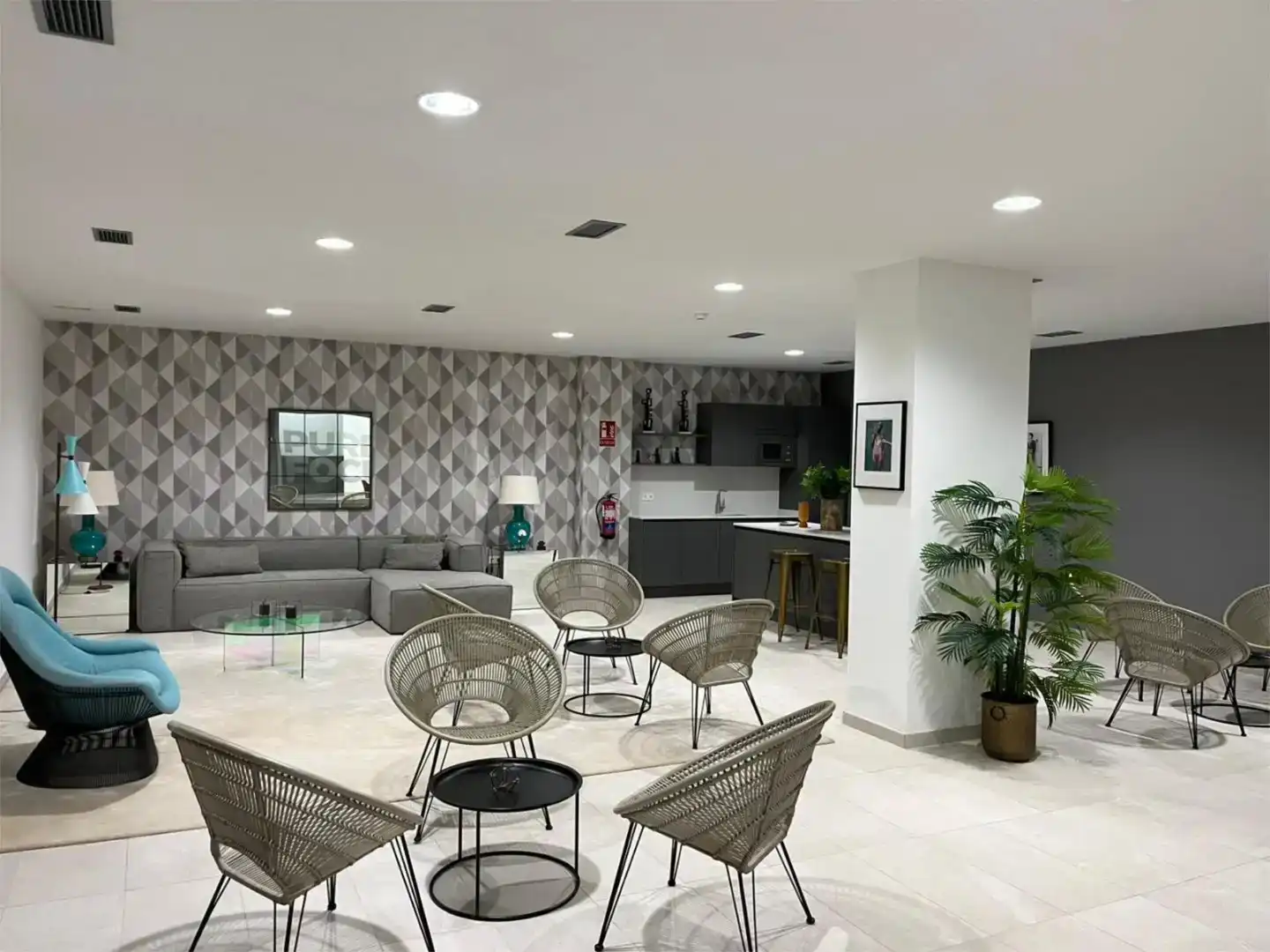 Wohnzimmer von Wohnung zur Miete in Selwo