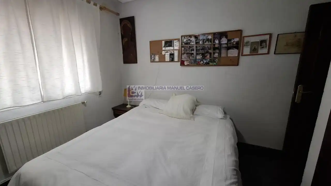 Dormitori de Pis en venda en Cáceres amb Calefacció, Parquet i Traster