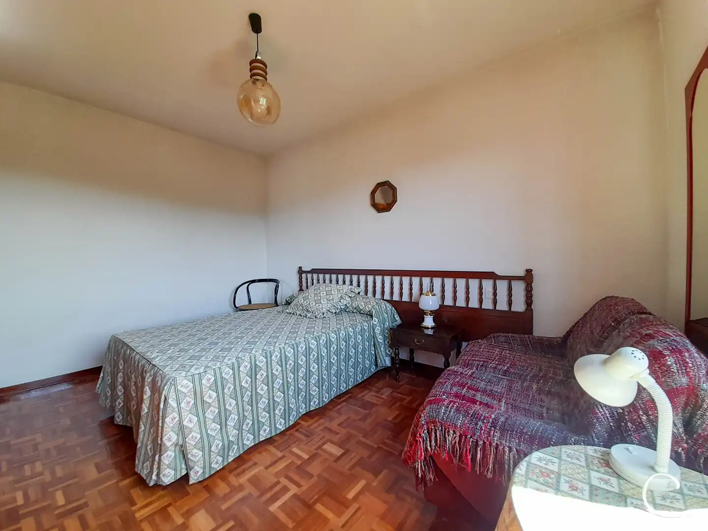 Bedroom of Flat for rent in Madrid  with Heating, Parquet flooring and Terrace