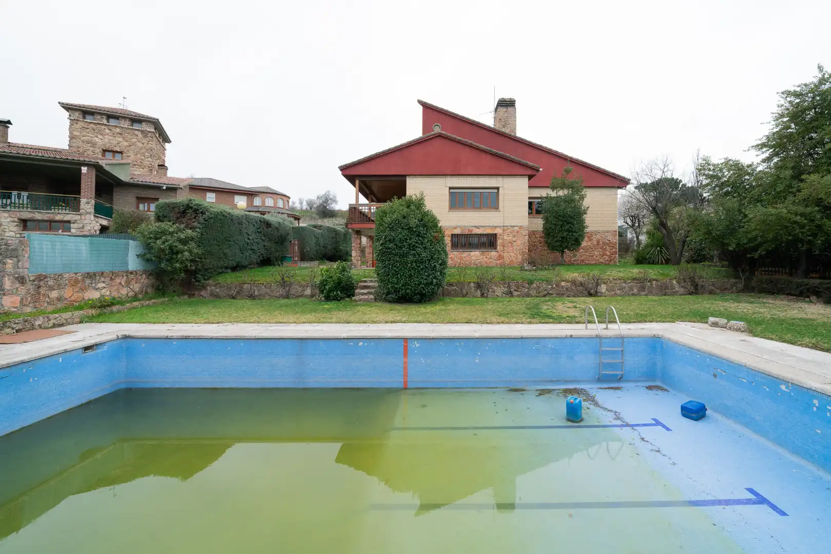 Piscina de Casa o chalet en venta en El Molar (Madrid) con Calefacción, Jardín privado y Terraza