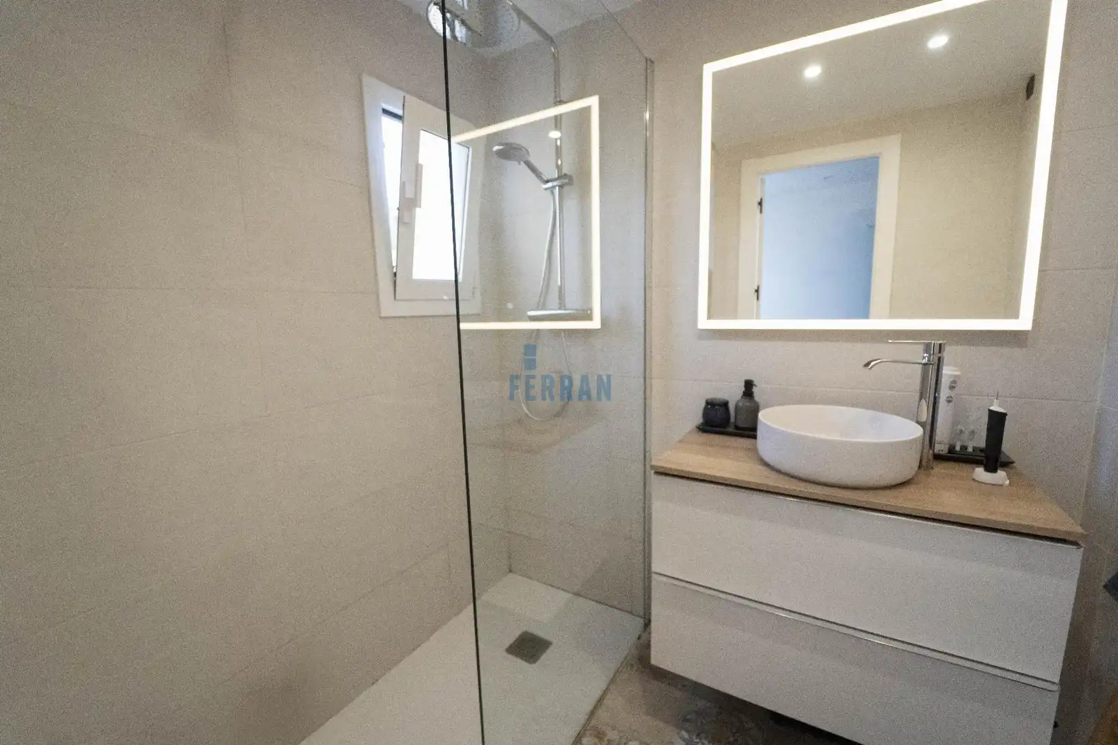 Piso en venta en Sanfeliu