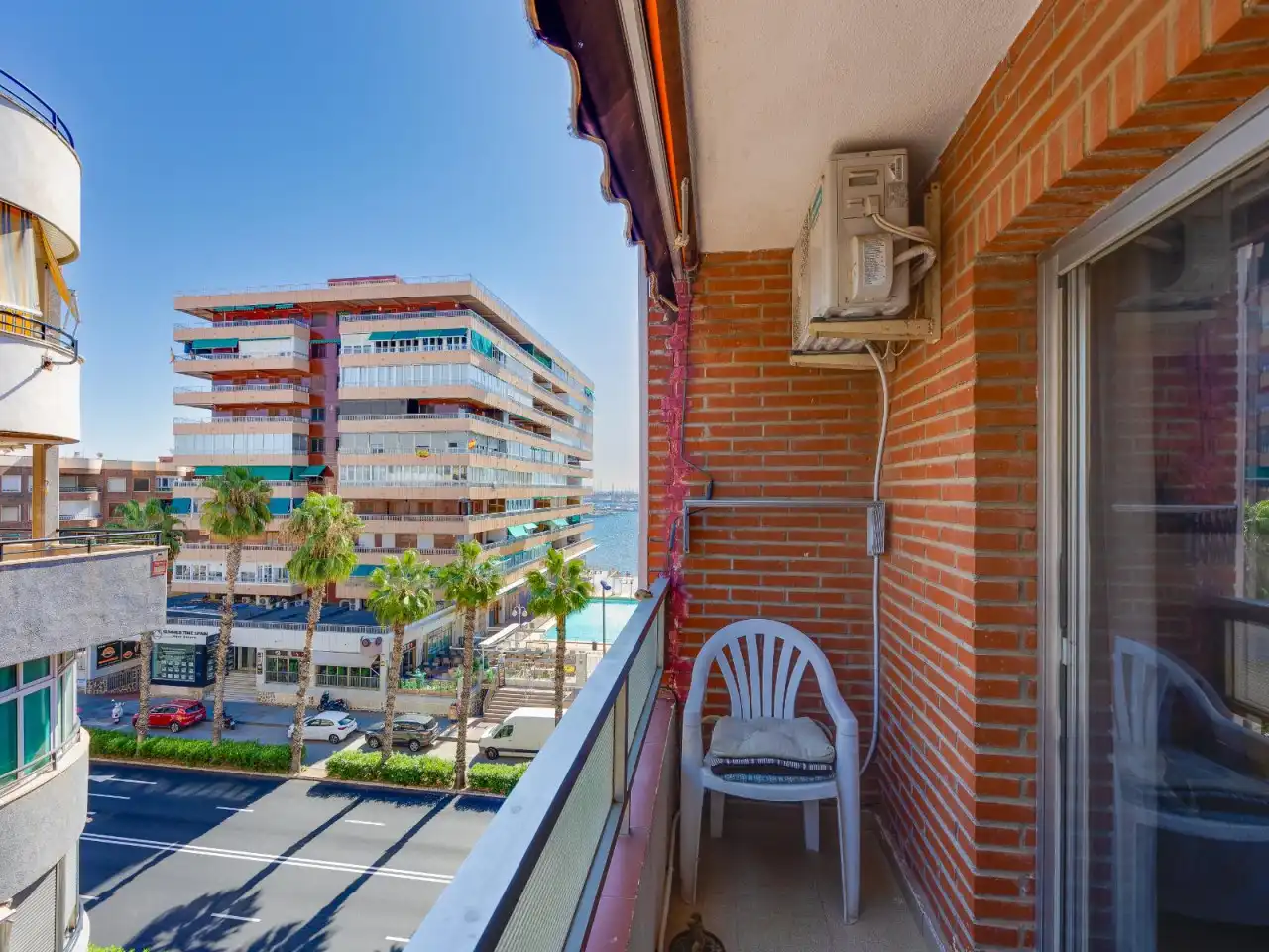 Apartment with pool for sale in Playa del Acequión, Náufragos y Rocío del Mar, imagen 9