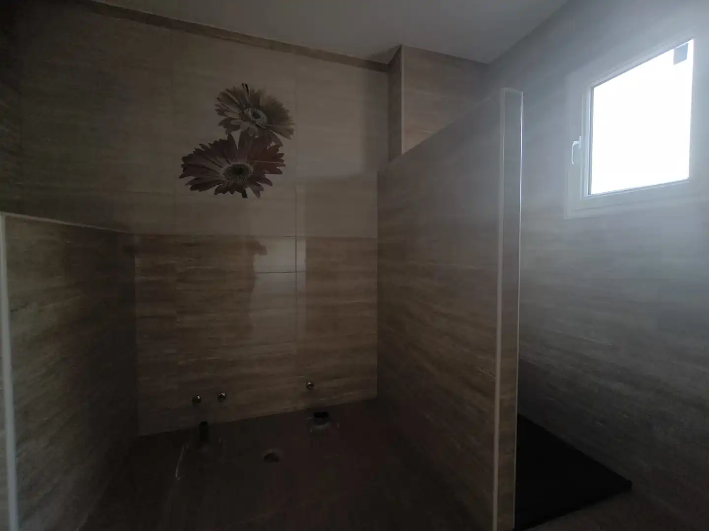 Bany de Casa o xalet en venda en Murcia amb Terrassa, Traster i Moblat