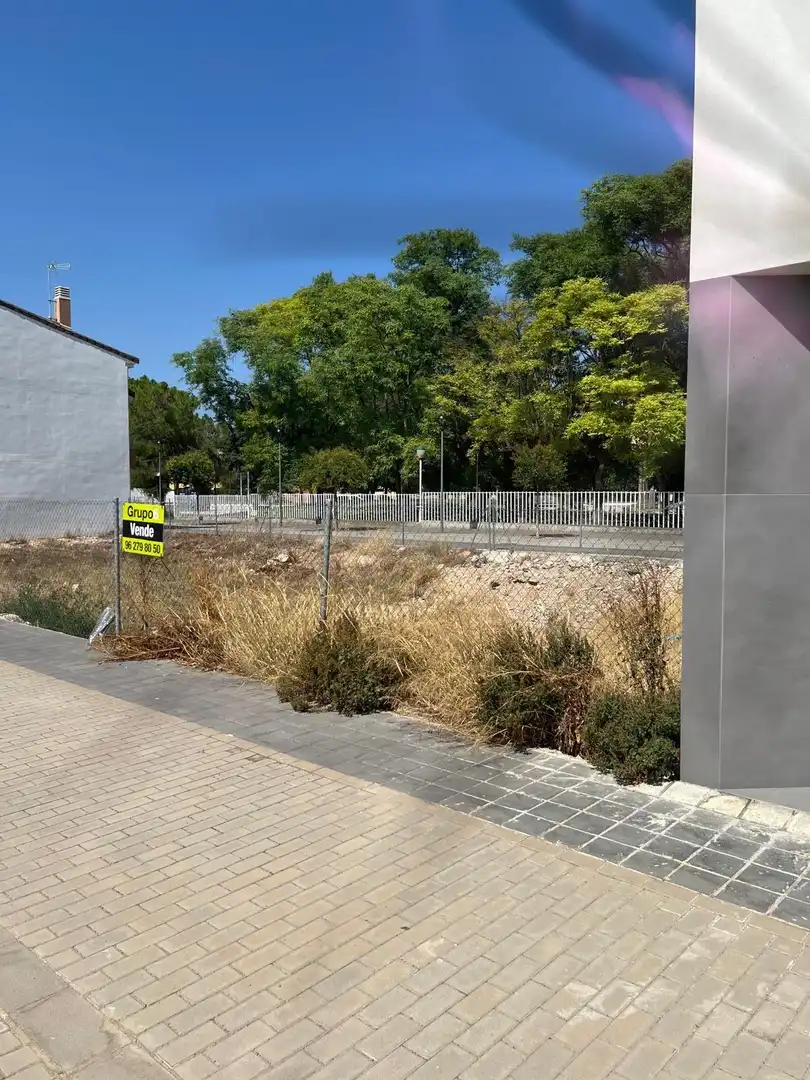 Terreny residencial en venda a Casco Antiguo