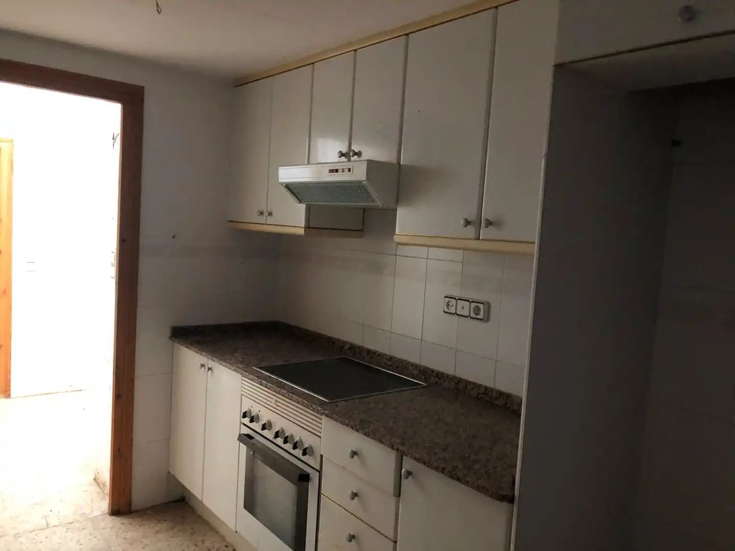 Cocina de Casa adosada en venta en Torrecilla de Alcañiz