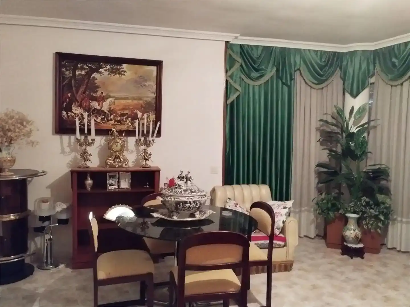 Menjador de Casa adosada en venda en Peñaranda de Bracamonte amb Balcó