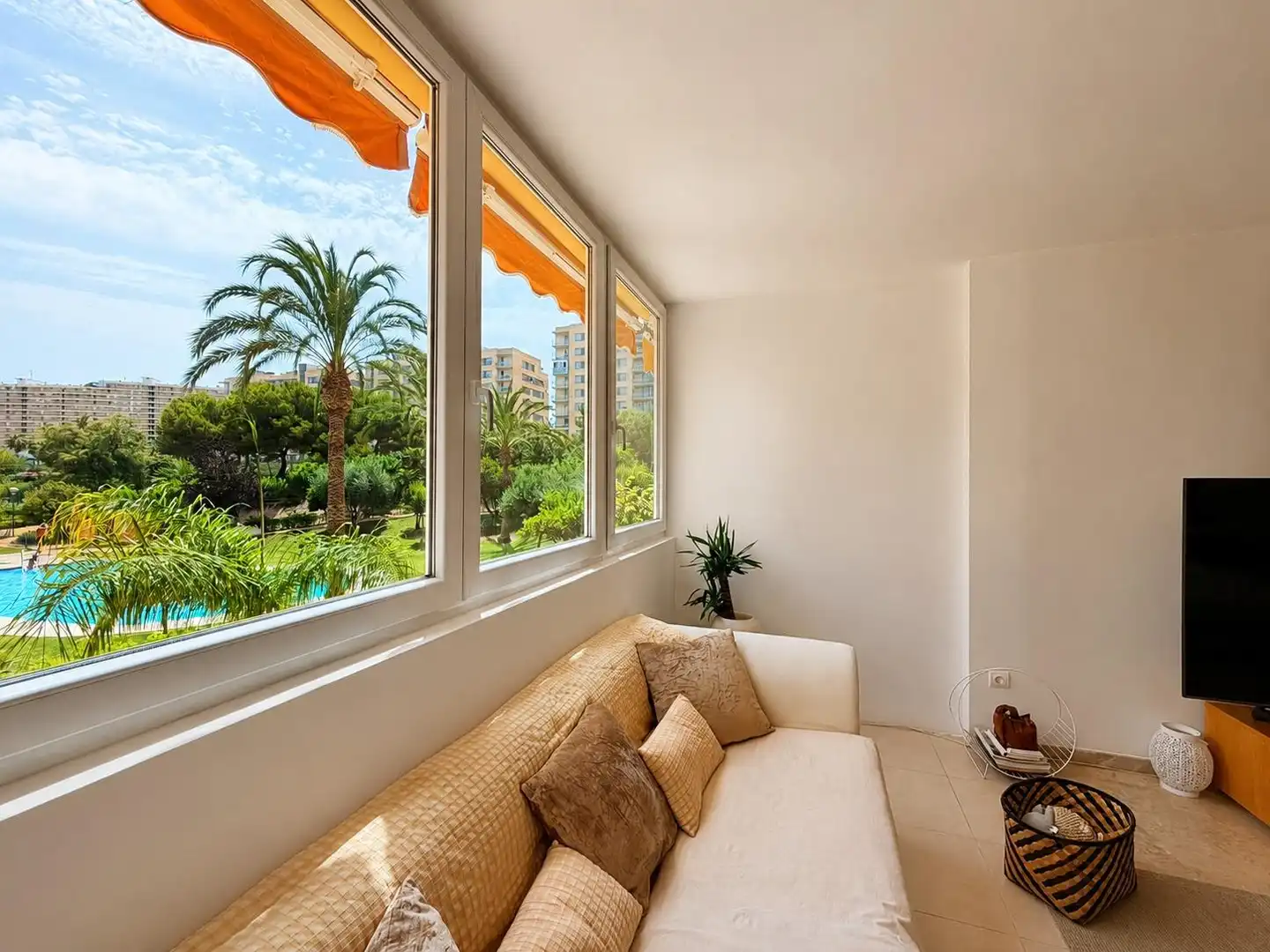 Terraza de Piso en venta en Alicante / Alacant con Aire acondicionado, Calefacción y Amueblado