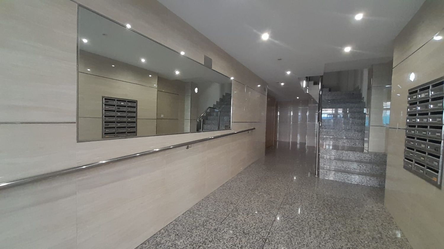 Piso en venta en Salamanca Capital con Calefacción y Balcón