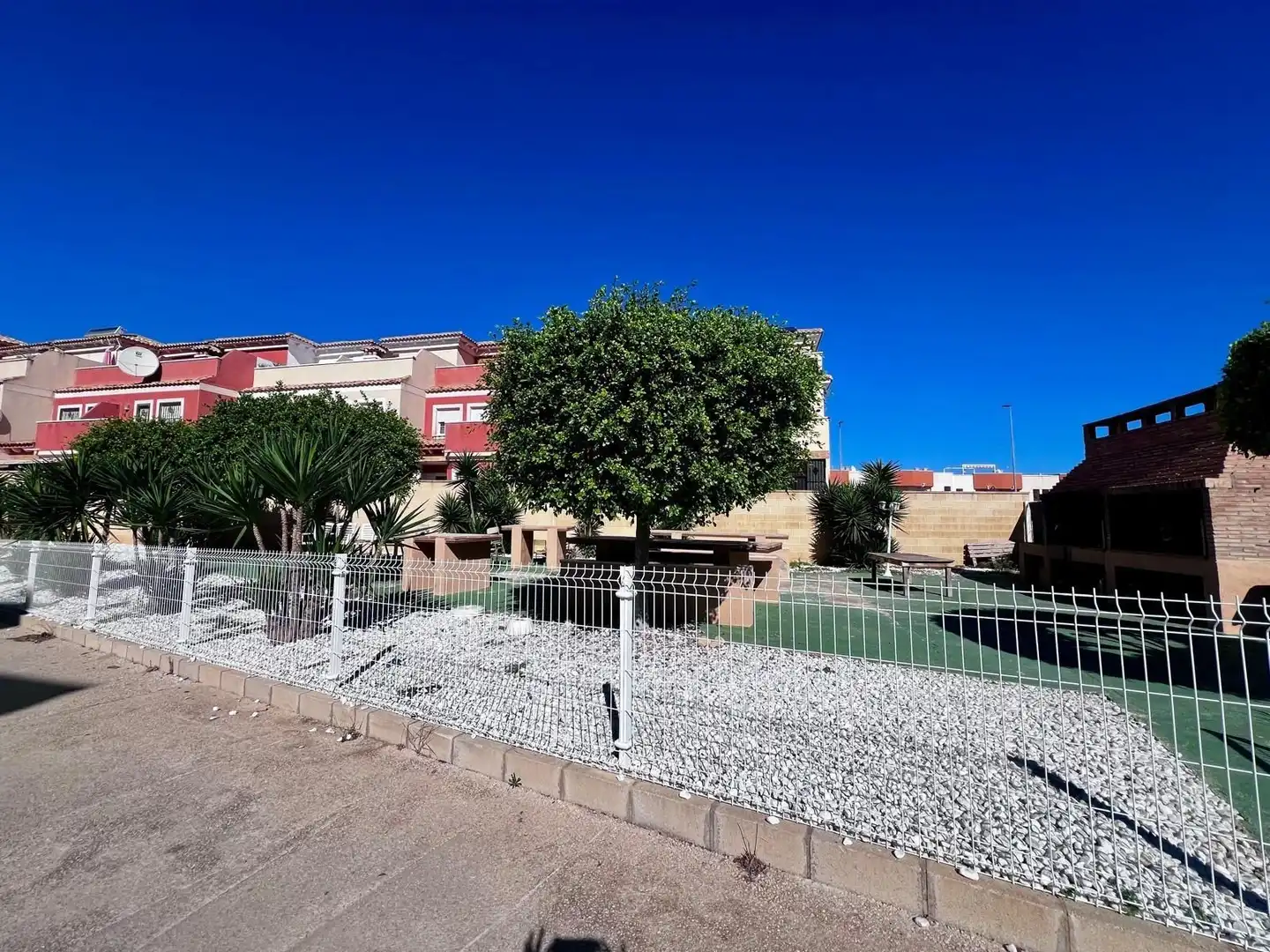 Vista exterior de Apartamento en venta en Orihuela con Aire acondicionado, Terraza y Amueblado