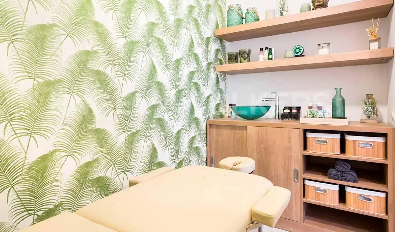 Bedroom of Flat for sale in Barcelona  with Air Conditioner, Heating and Parquet flooring