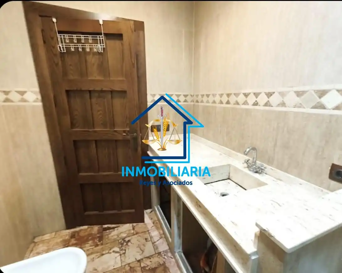 Bany de Casa o xalet en venda en El Carpio amb Aire condicionat, Calefacció i Terrassa