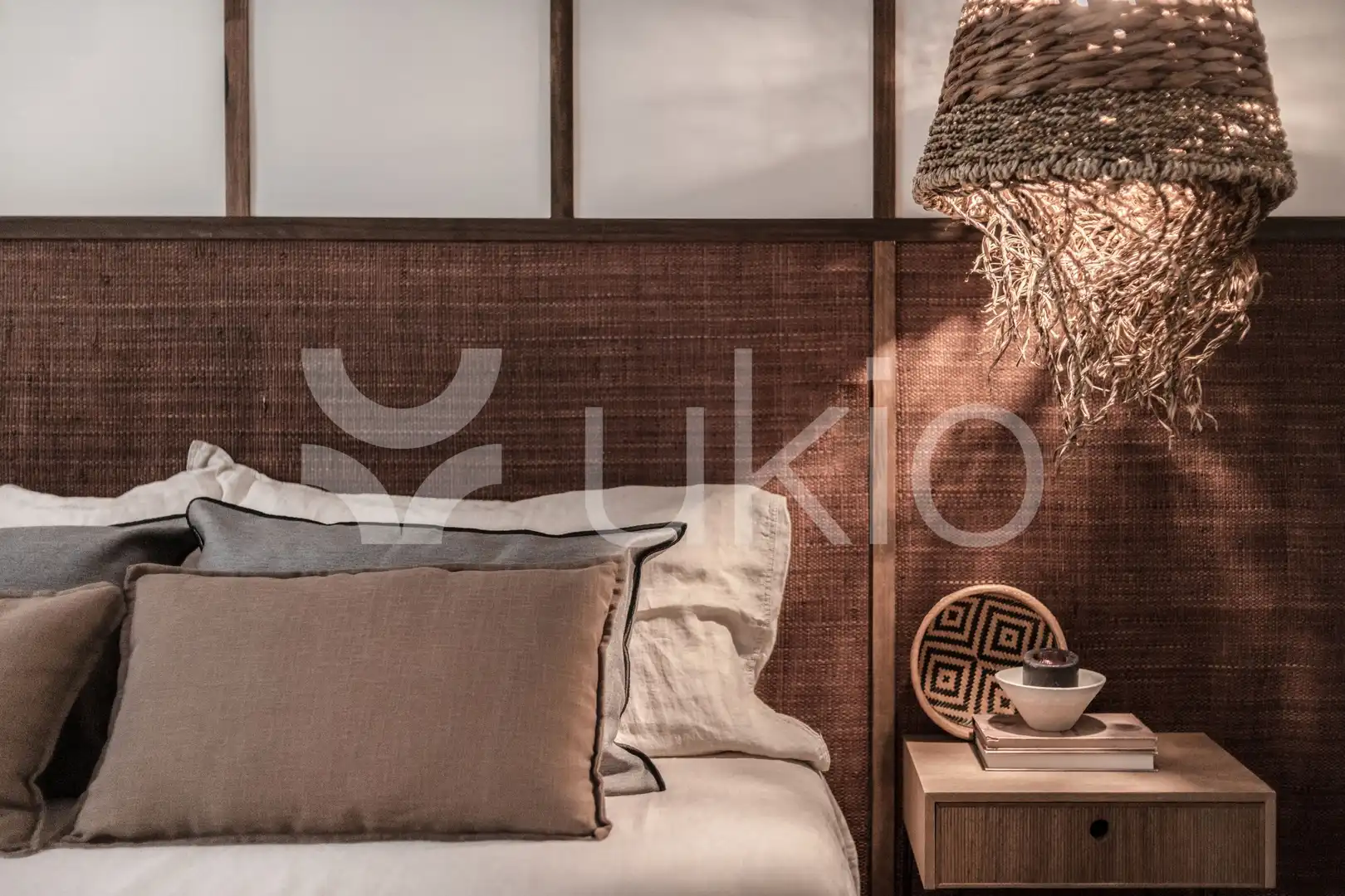 Dormitori de Apartament de lloguer en Madrid amb Aire condicionat, Calefacció i Moblat