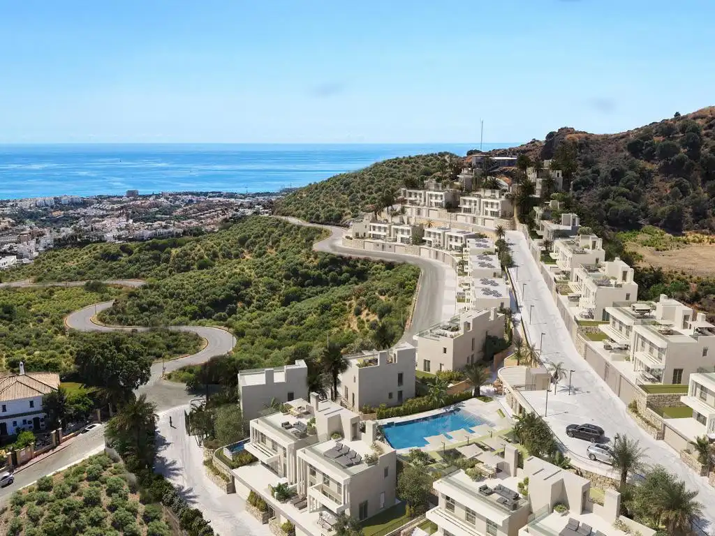 Vista exterior de Casa adosada en venda en Mijas amb Aire condicionat, Jardí privat i Terrassa