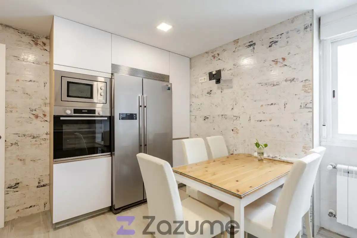 Küche von Wohnung zur Miete in Madrid mit Klimaanlage, Heizung und Terrasse