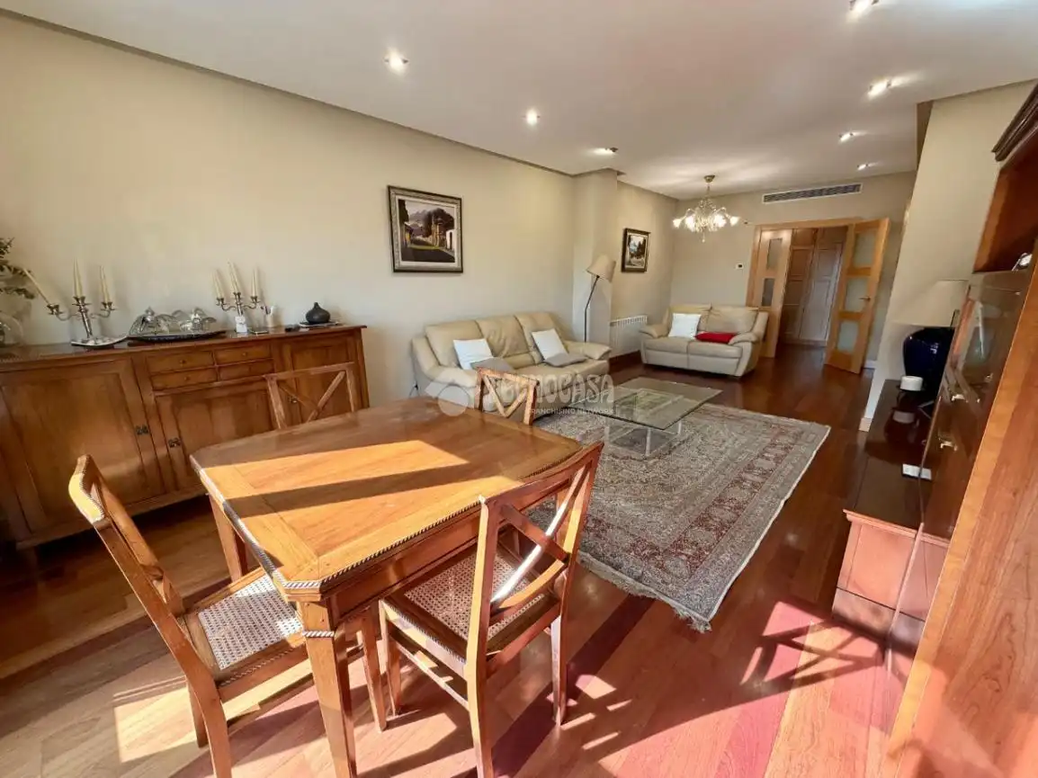 Wohnzimmer von Wohnung zum Verkauf in León Capital  mit Klimaanlage und Heizung