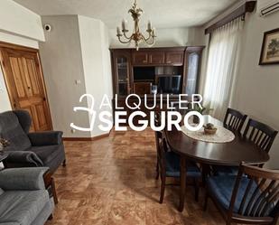 Living room of Flat to rent in  Madrid Capital  with Air Conditioner