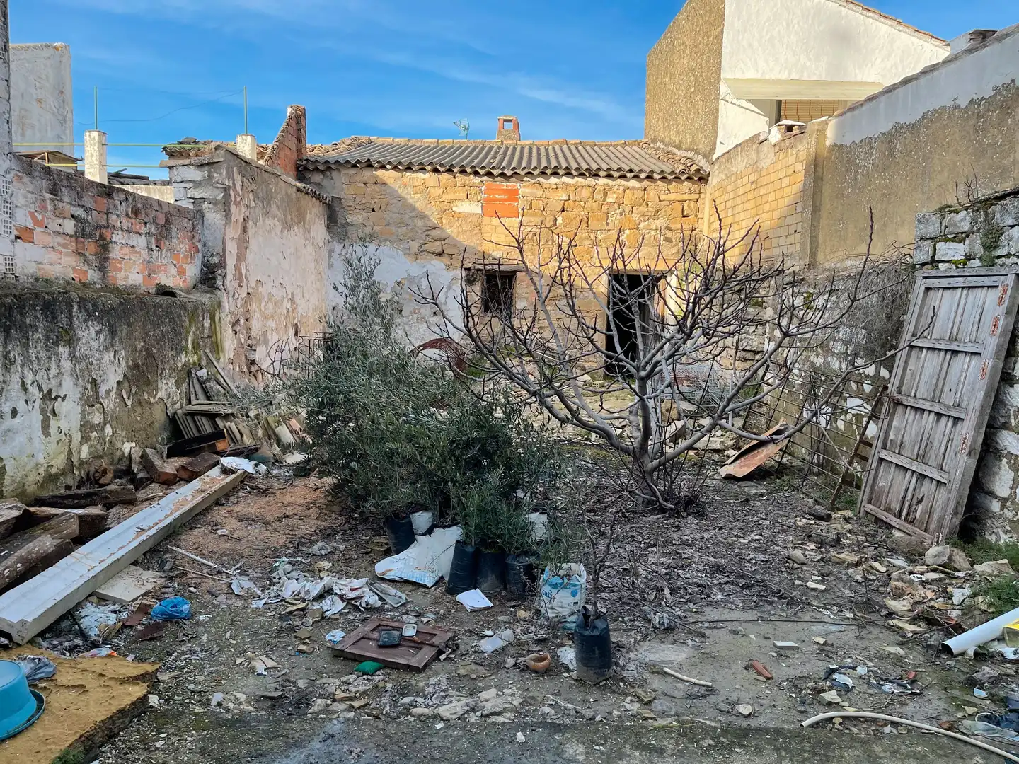 Casa con terraza en venta en Calle Blas Infante, imagen 2
