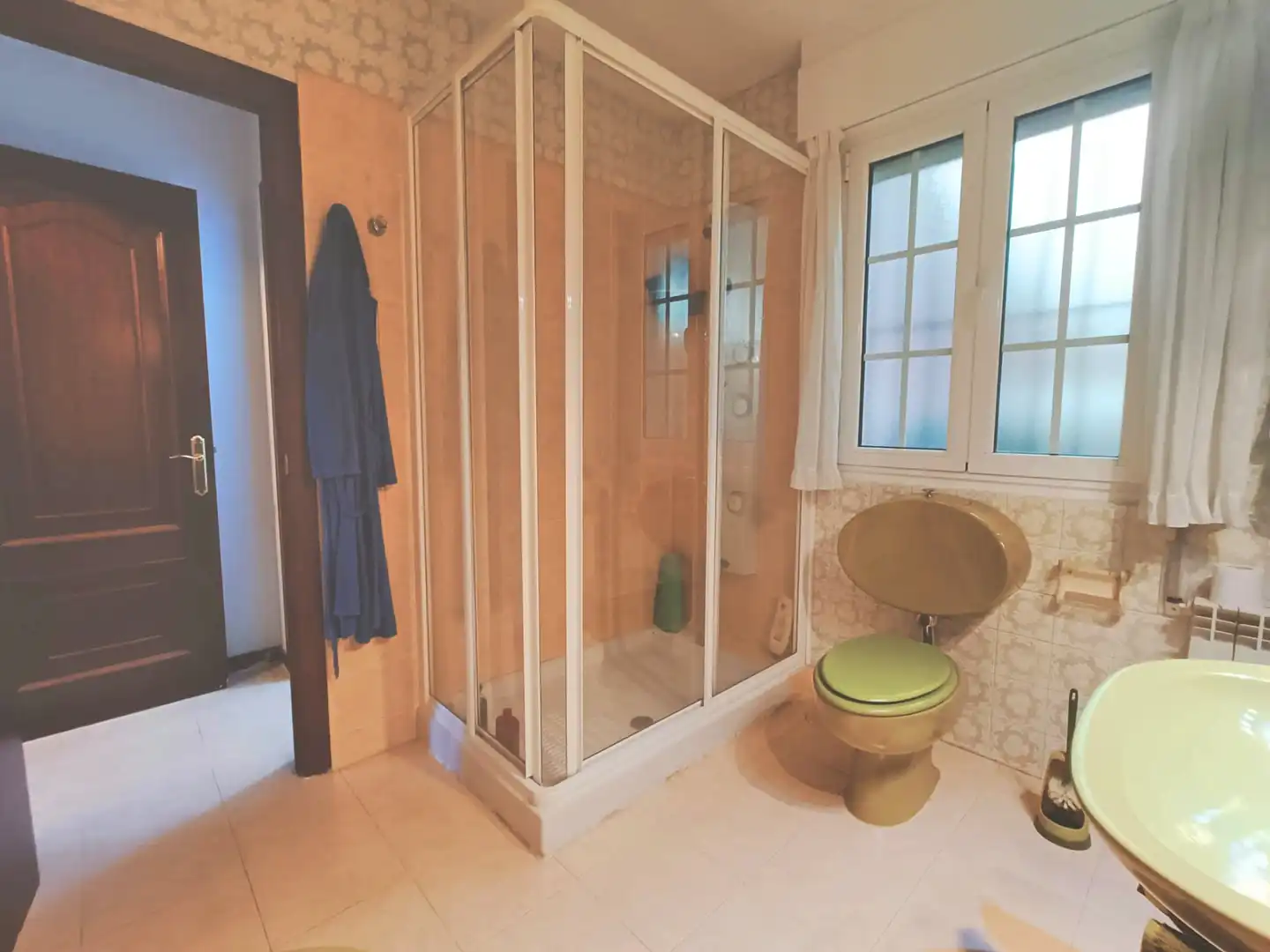 Badezimmer von Haus oder Chalet zum Verkauf in Narón mit Heizung, Privatgarten und Ofen