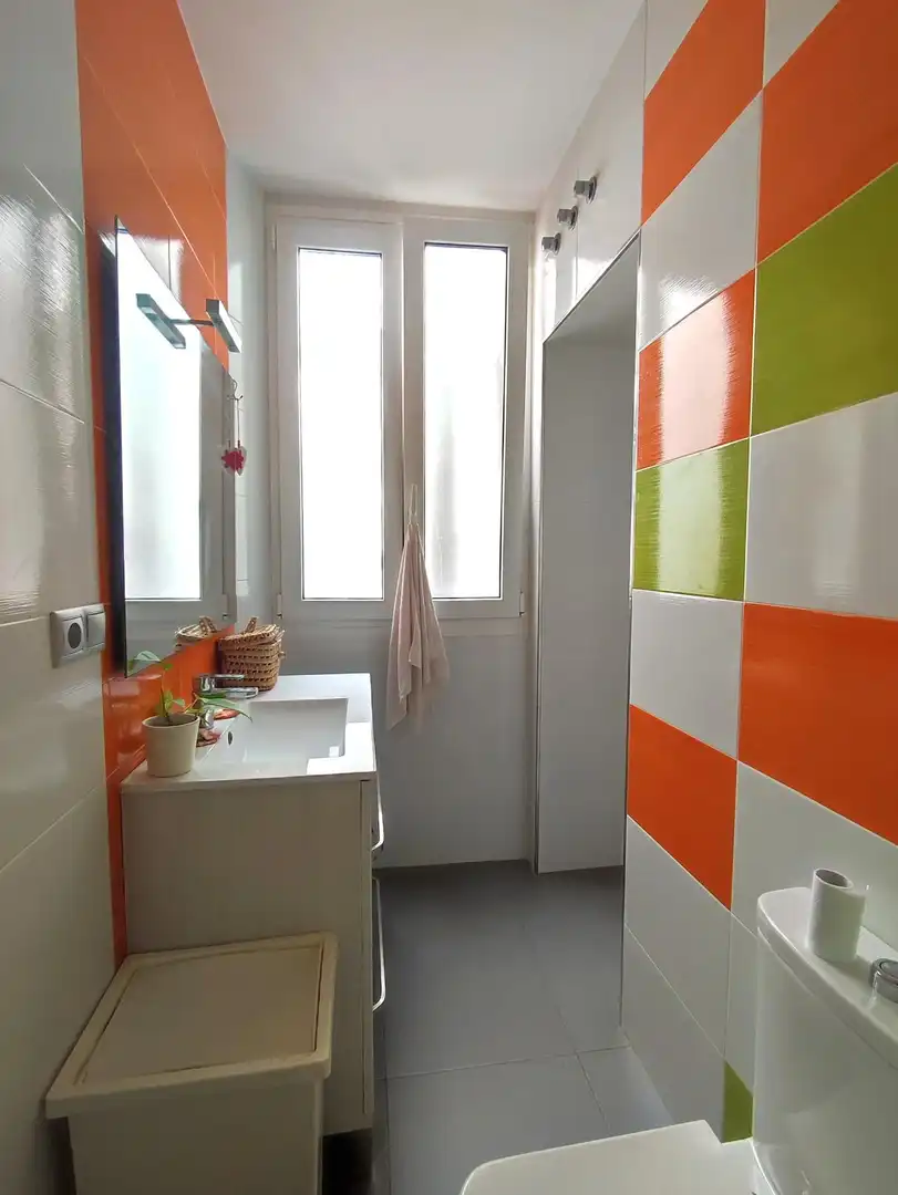 Baño de Piso en venta en Cádiz con Aire acondicionado, Trastero y Amueblado