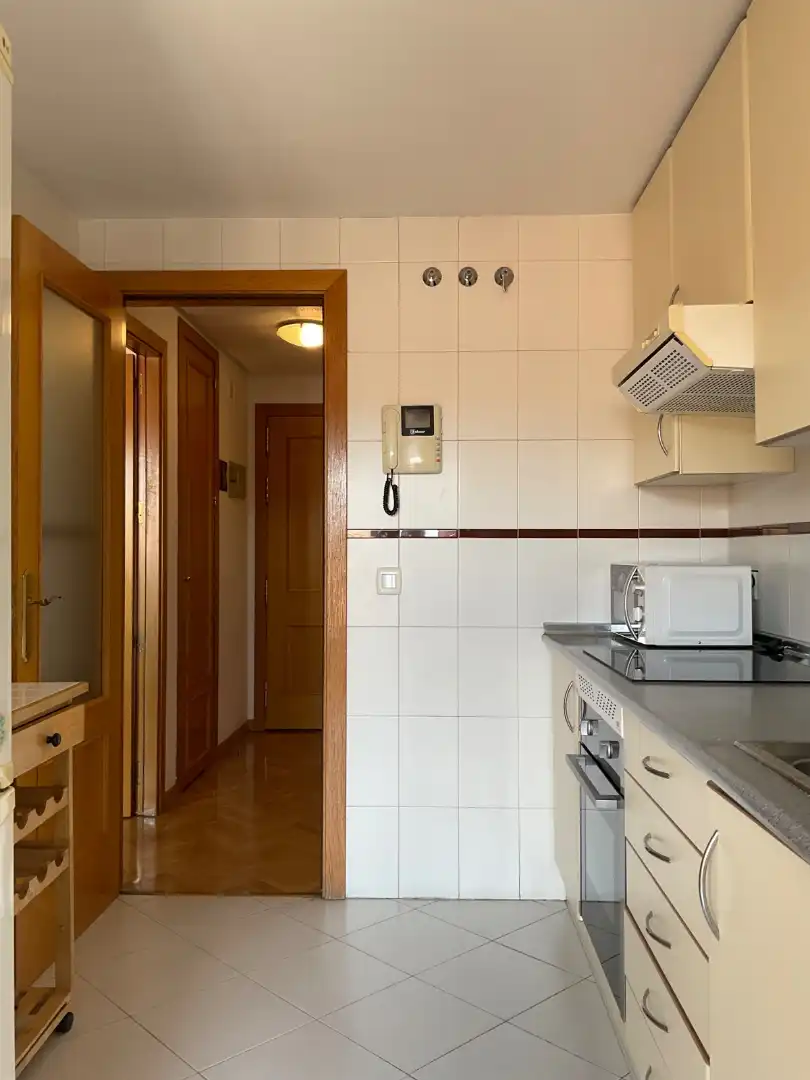 Cocina de Piso de alquiler en Alcalá de Henares con Aire acondicionado, Calefacción y Parquet