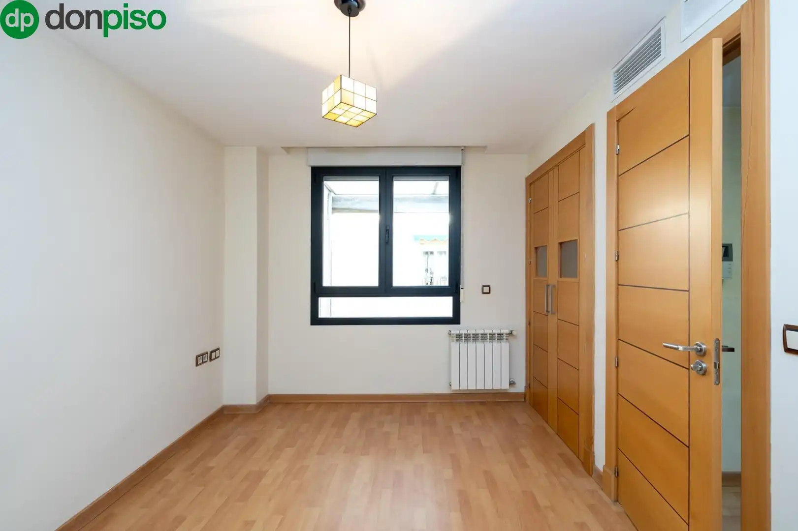 Houses for sale in Granada  with Air Conditioner, Heating and Terrace
