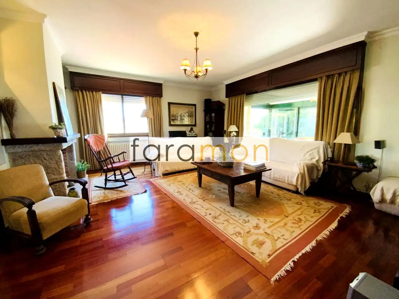 Living room of Houses for sale in Vigo   with Private garden, Parquet flooring and Terrace