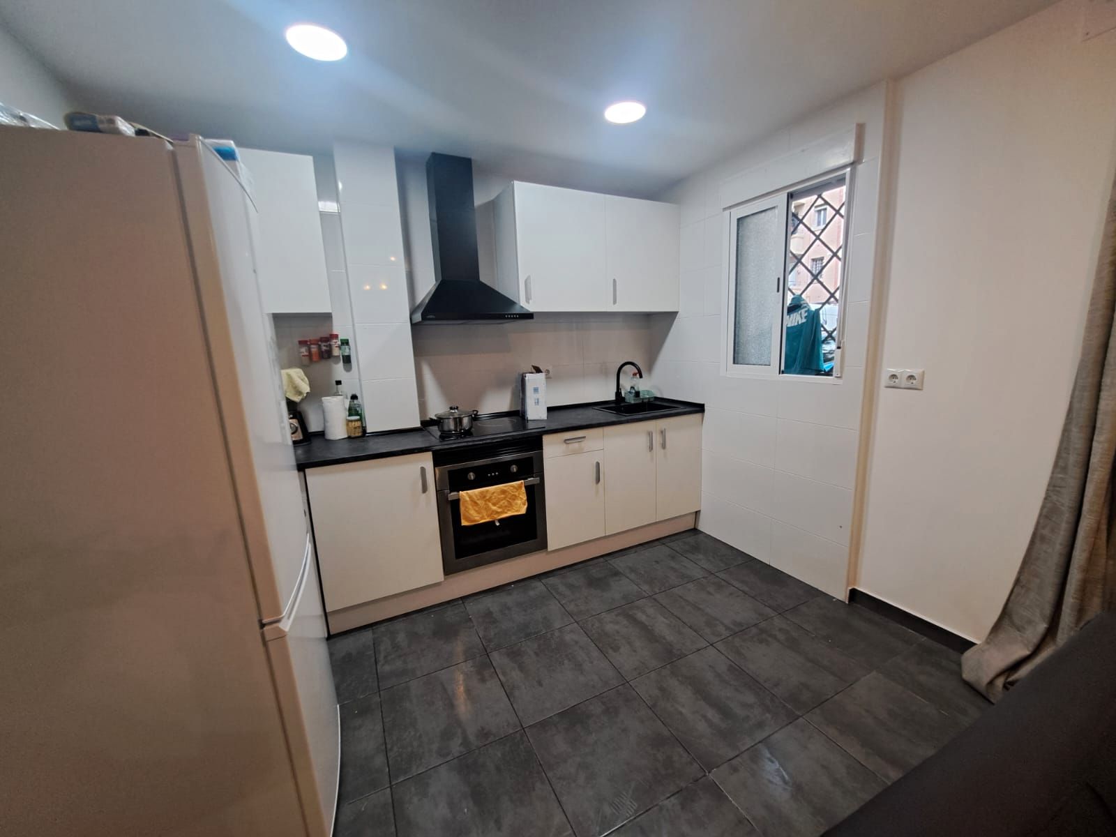 Kitchen of Flat for sale in  Valencia Capital