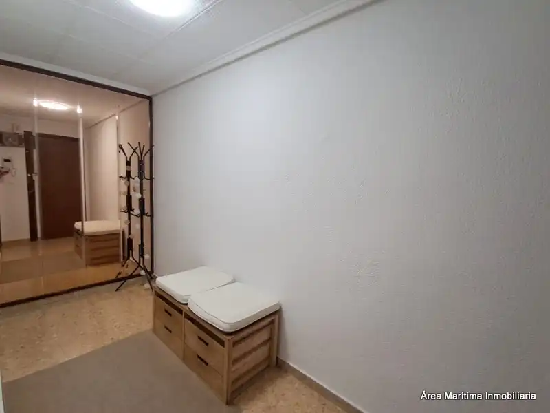 Flat for rent in Valencia  with Air Conditioner, Heating and Furnished
