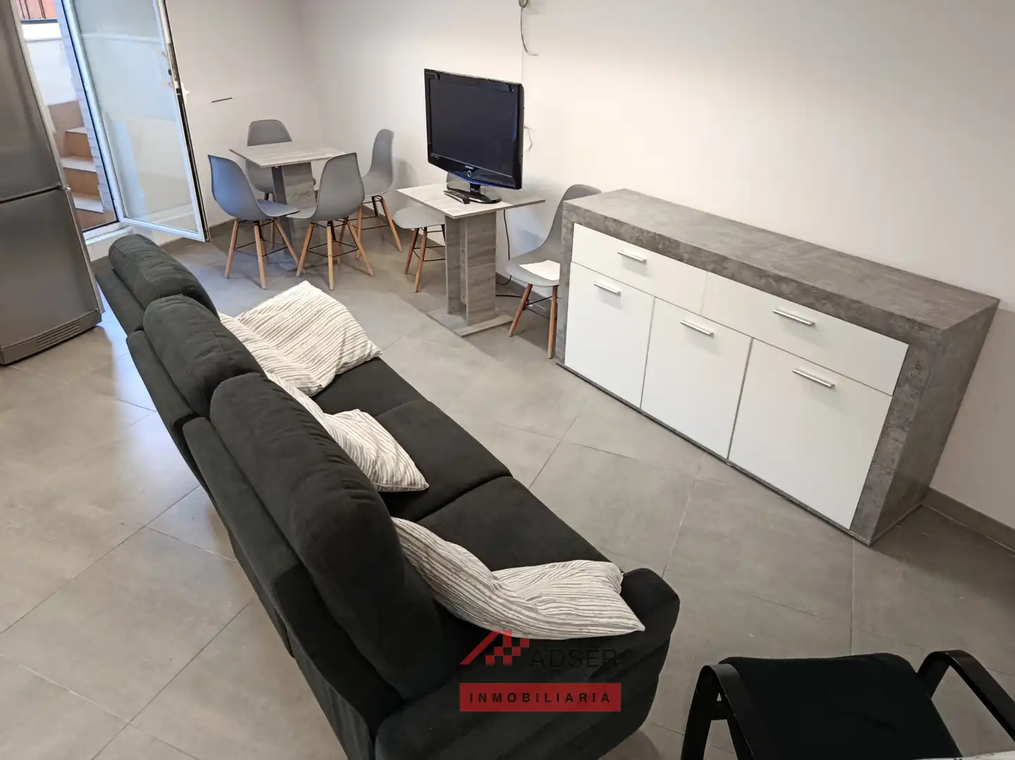 Wohnzimmer von Geschaftsraum zum Verkauf in Villamediana de Iregua mit Terrasse
