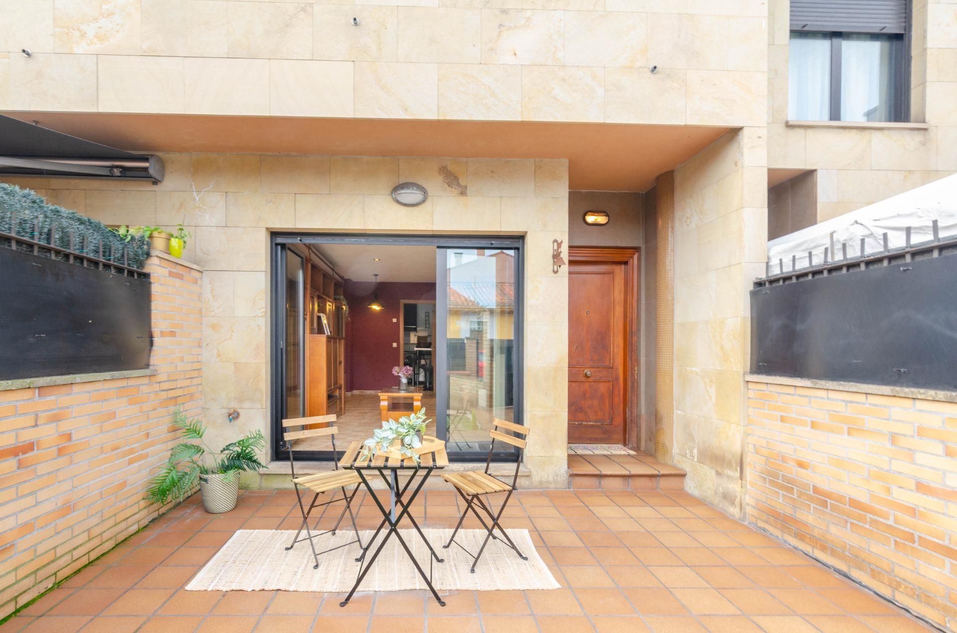 Terrace of Single-family semi-detached for sale in Gijón   with Heating, Private garden and Parquet flooring