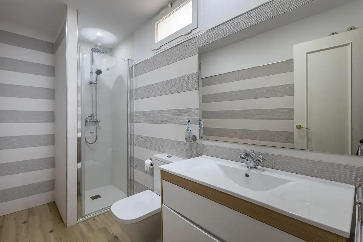 Baño de Casa adosada en venta en Motril con Terraza y Alarma