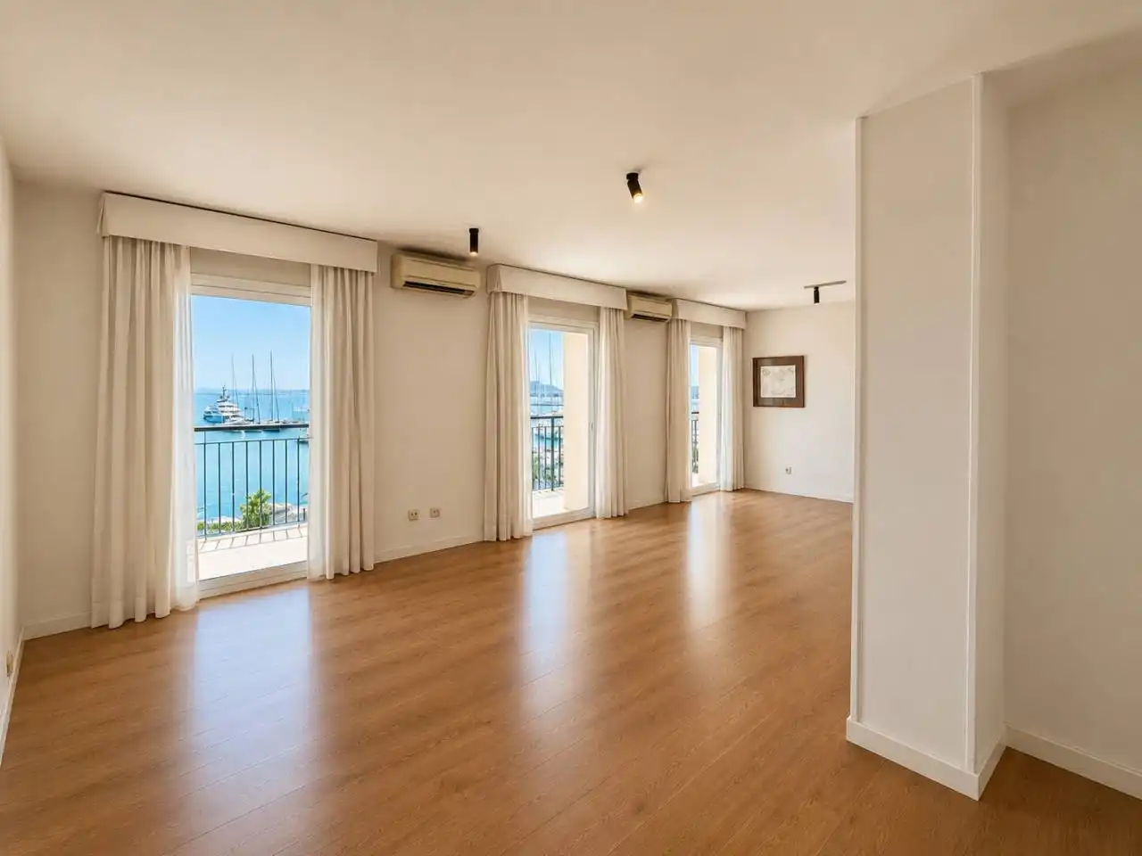 Wohnzimmer von Wohnung zum Verkauf in  Palma de Mallorca mit Klimaanlage, Heizung und Terrasse