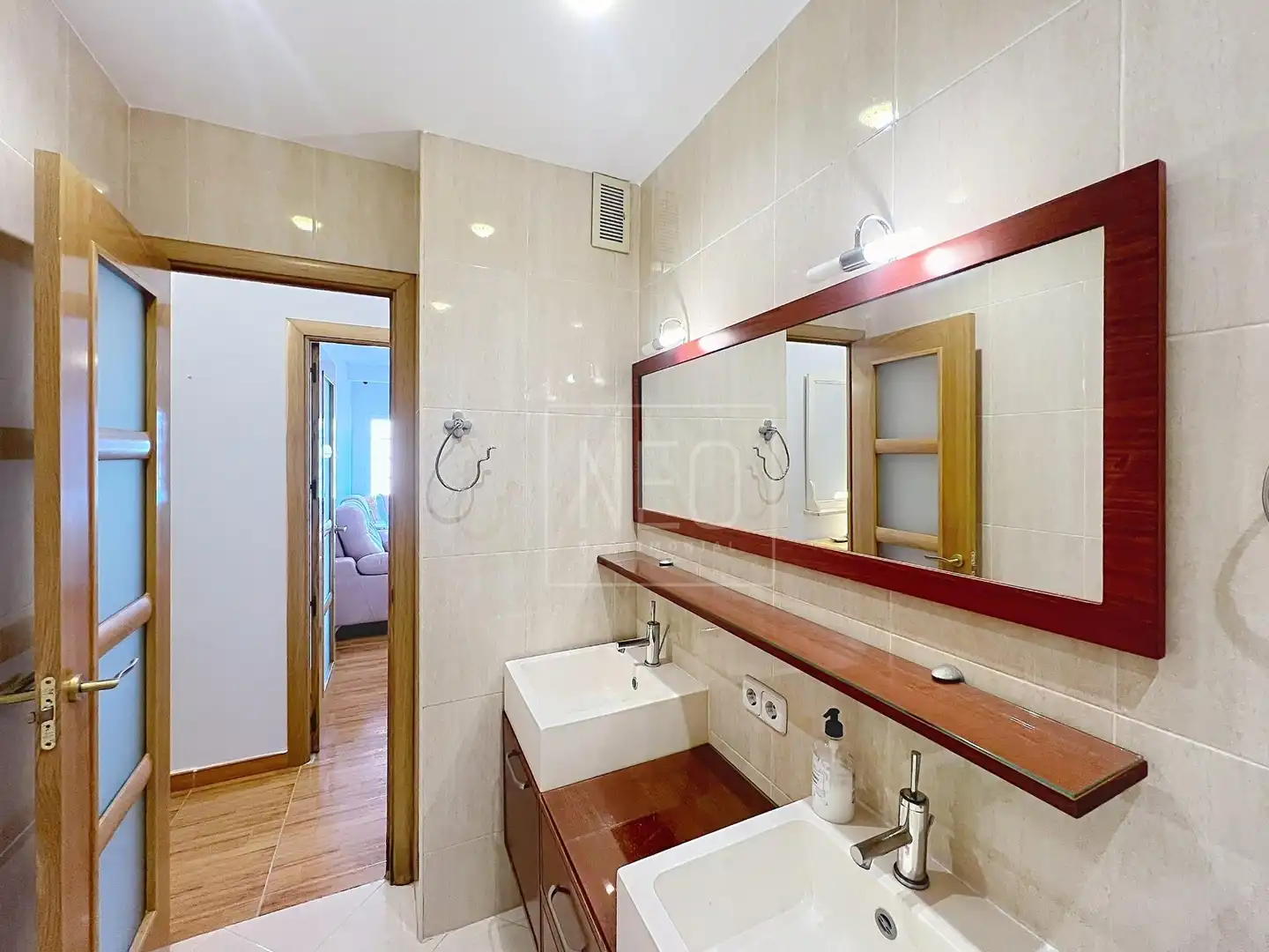 Bathroom of Flat for sale in Madrid  with Heating, Terrace and Balcony