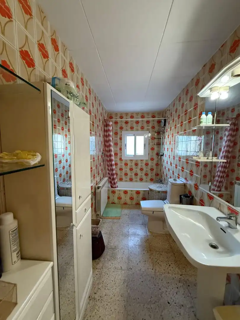 Baño de Casa o chalet en venta en Bellvís con Aire acondicionado, Calefacción y Terraza