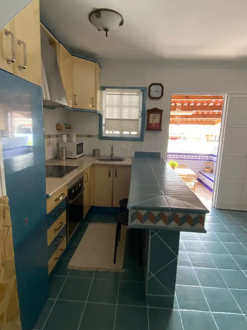 Cuina de Casa adosada en venda en Mogán amb Aire condicionat, Terrassa i Traster