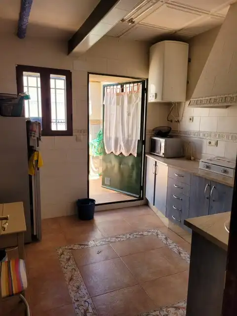 Cuina de Casa o xalet en venda en El Bonillo amb Aire condicionat, Calefacció i Moblat