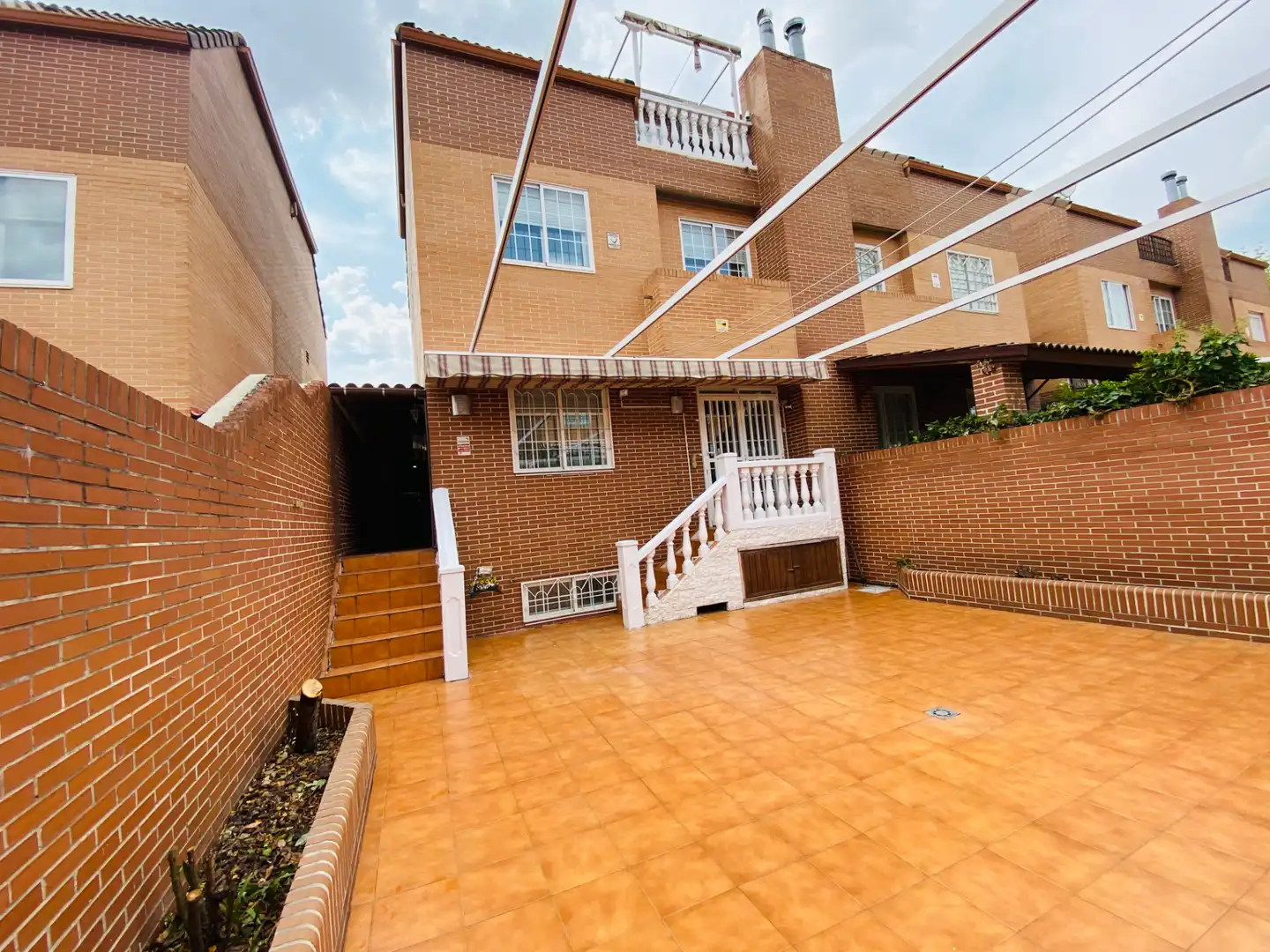 Detached homes for sale in Calle Secundino Zuazo, La Garena