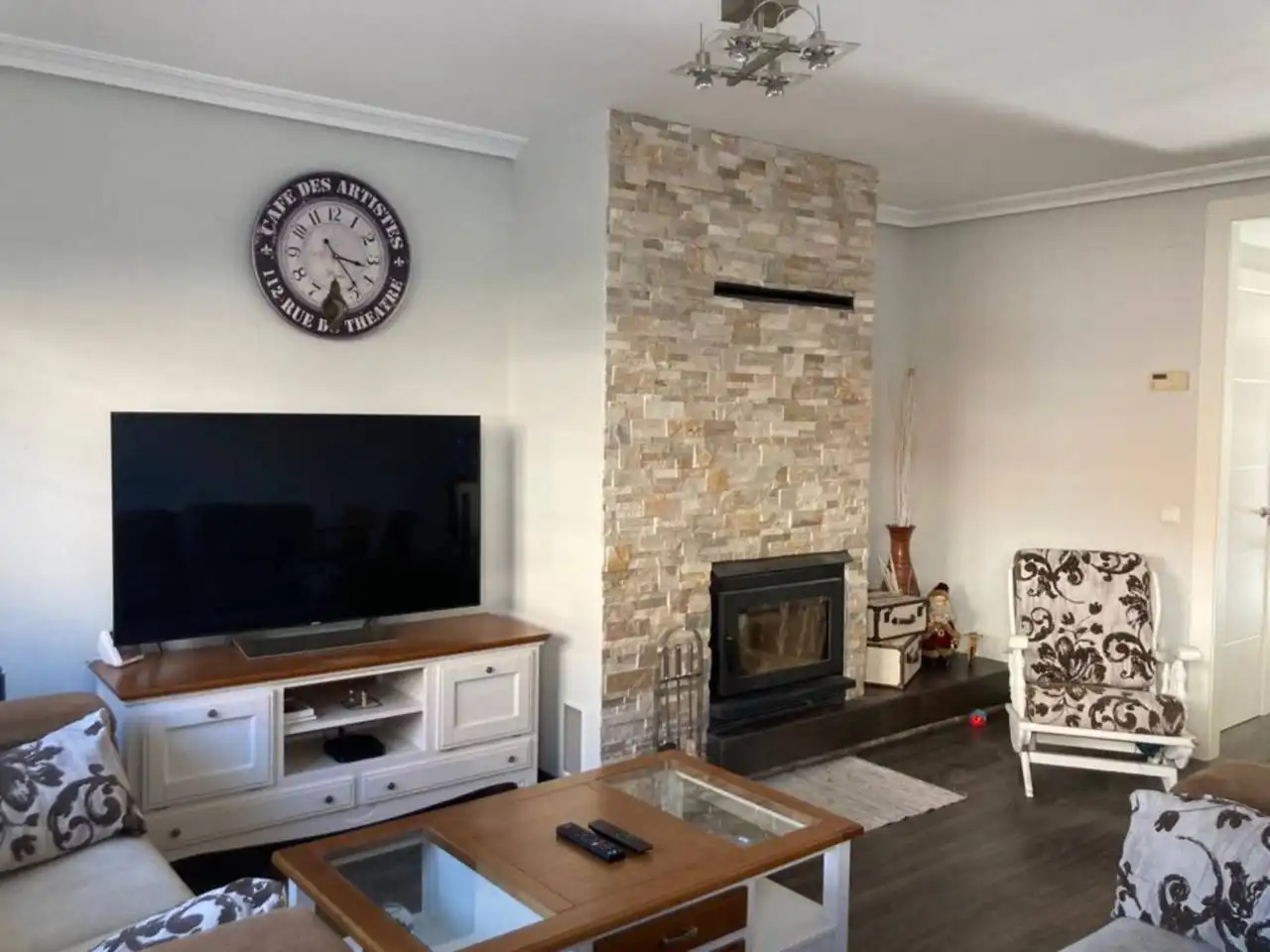 Sala de estar de Casa adosada en venta en Arroyo de la Encomienda con Aire acondicionado, Calefacción y Jardín privado