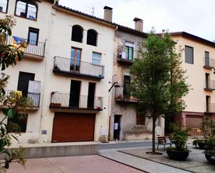 Vista exterior de Pis en venda en Sant Joan de les Abadesses amb Balcó