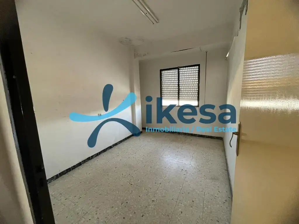 Pis en venda en Linares