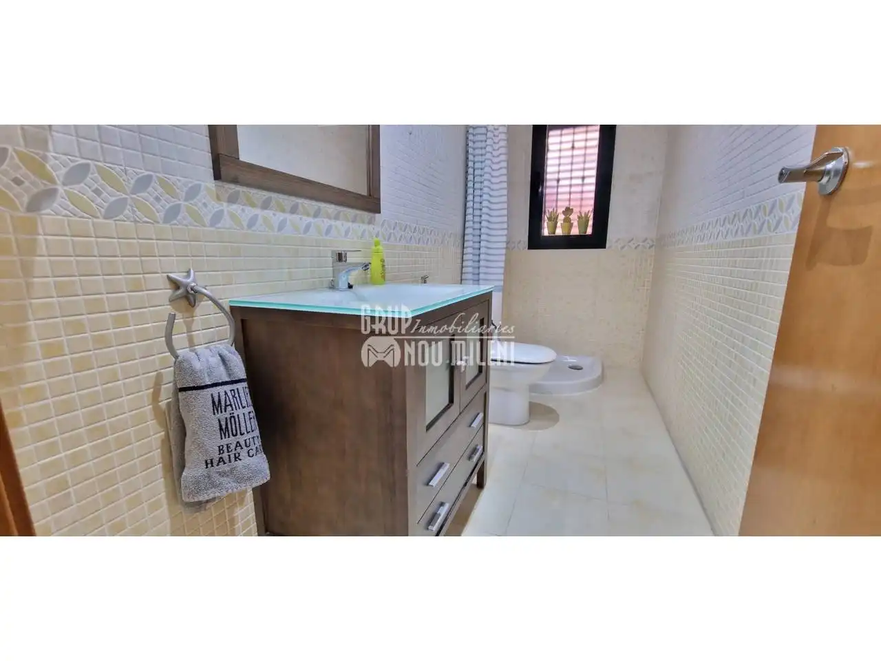 Badezimmer von Einfamilien-Reihenhaus zur Miete in Picanya, Valencia