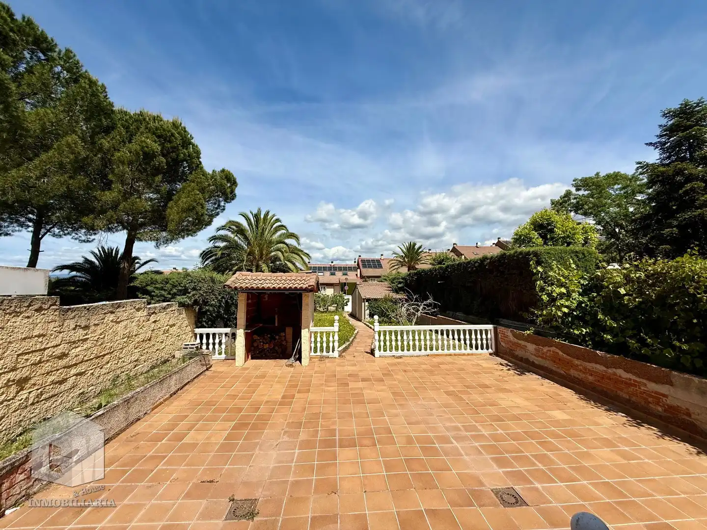 Jardí de Casa adosada en venda en Las Rozas de Madrid amb Calefacció, Jardí privat i Terrassa