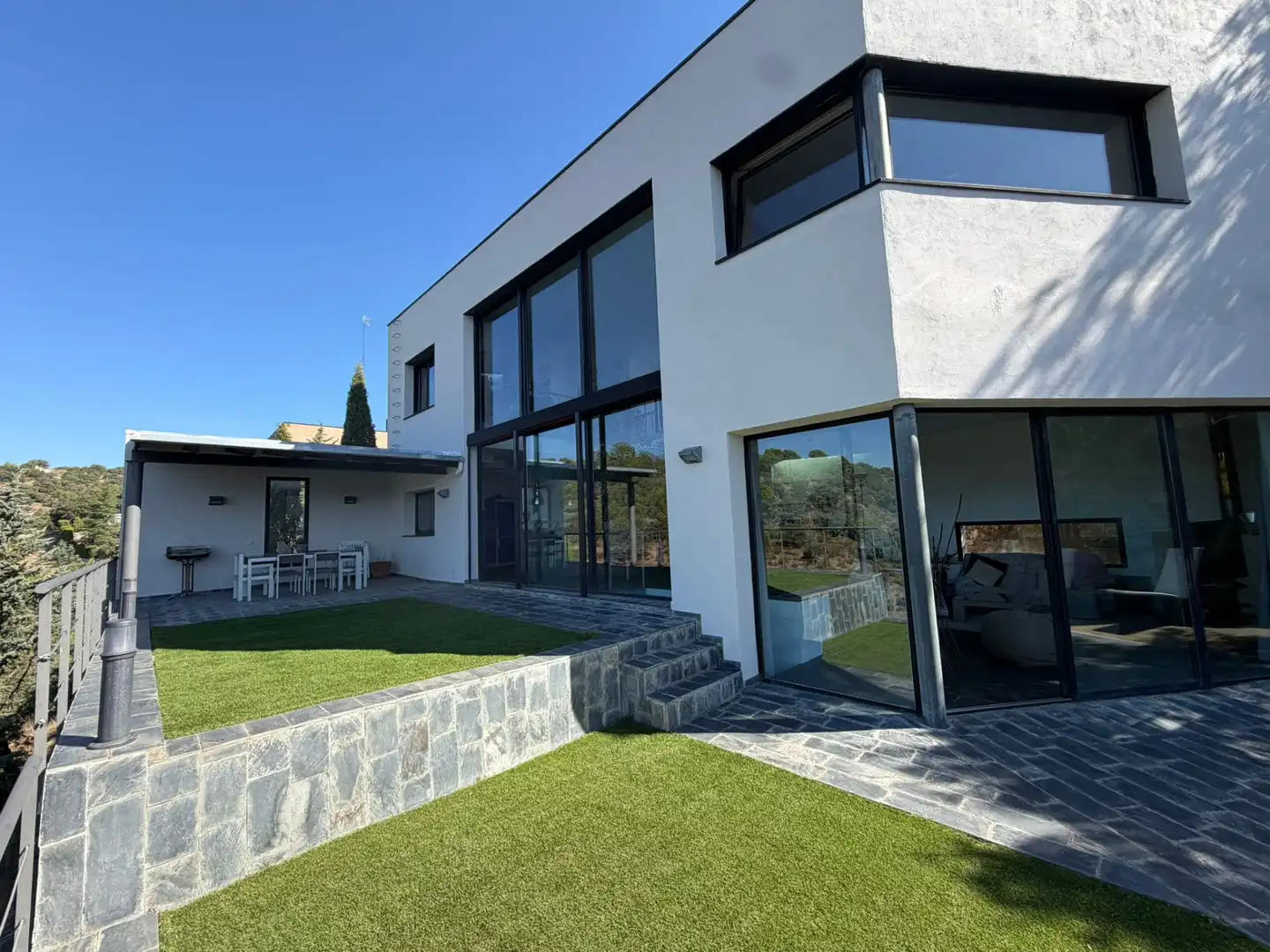 Exterior view of Houses for sale in Torrelodones  with Heating, Private garden and Terrace