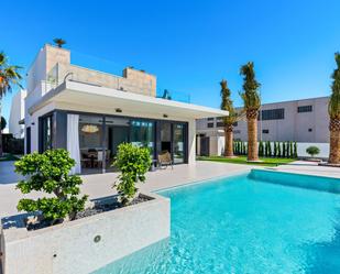 Piscina de Casa o xalet en venda en Orihuela amb Aire condicionat, Terrassa i Piscina