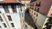 Vista exterior de Pis de lloguer en Donostia - San Sebastián  amb Calefacció i Moblat