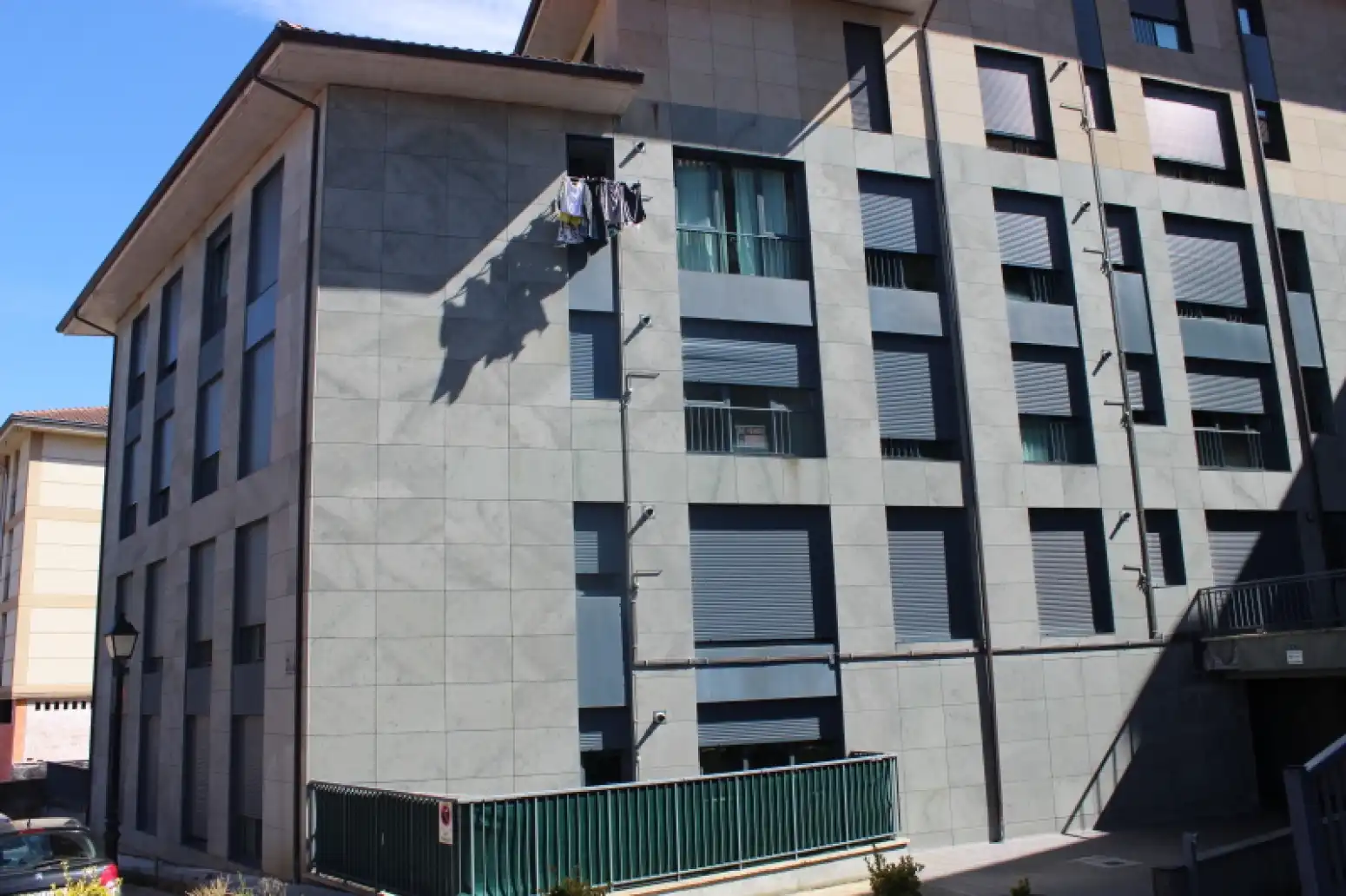 Vista exterior de Garaje en venta en Liérganes